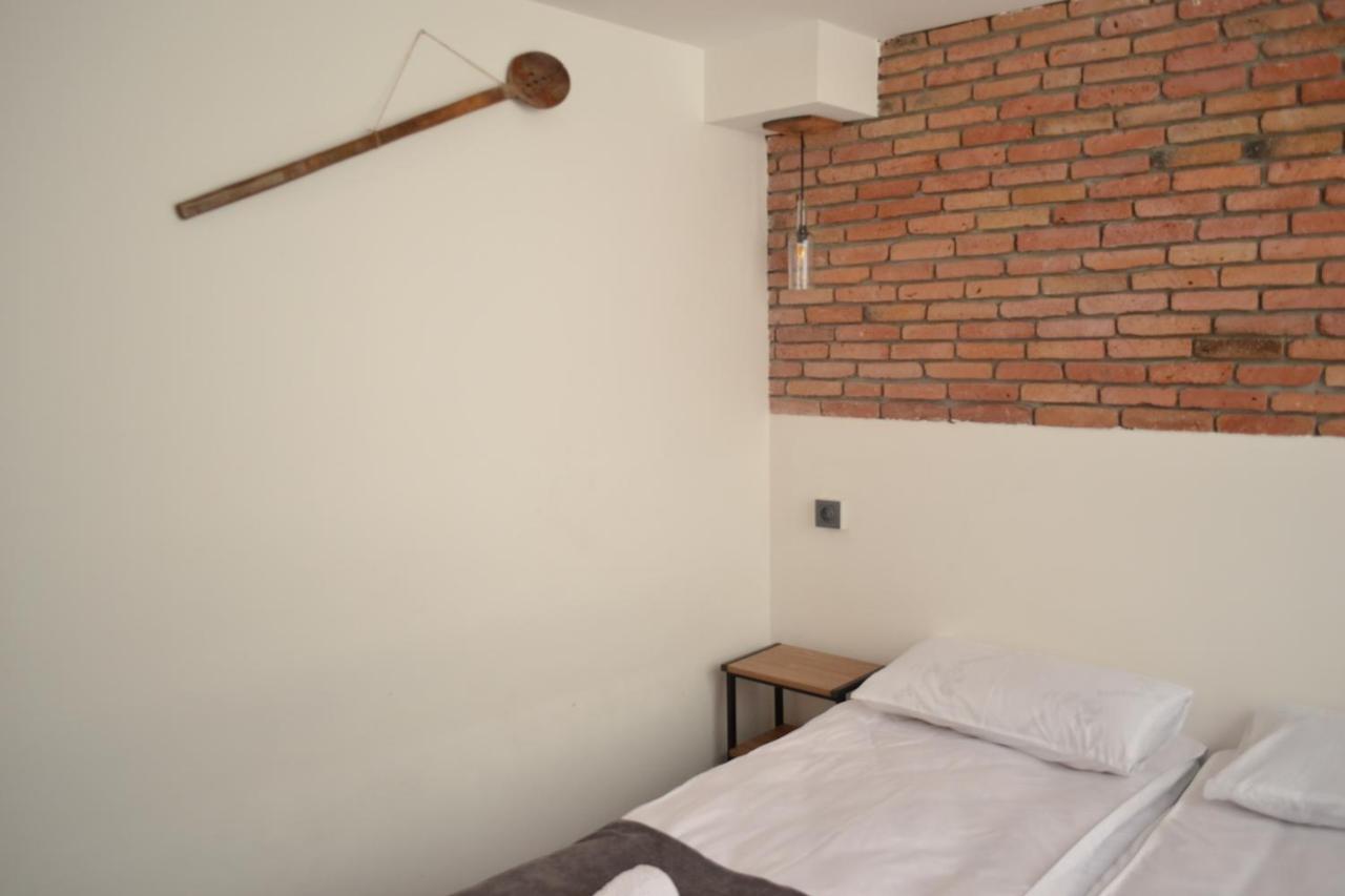 Hotel Baratashvili 12 Tbilisi ภายนอก รูปภาพ