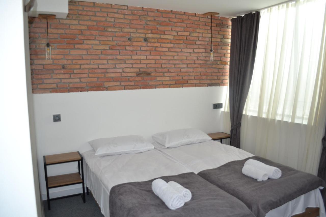 Hotel Baratashvili 12 Tbilisi ภายนอก รูปภาพ