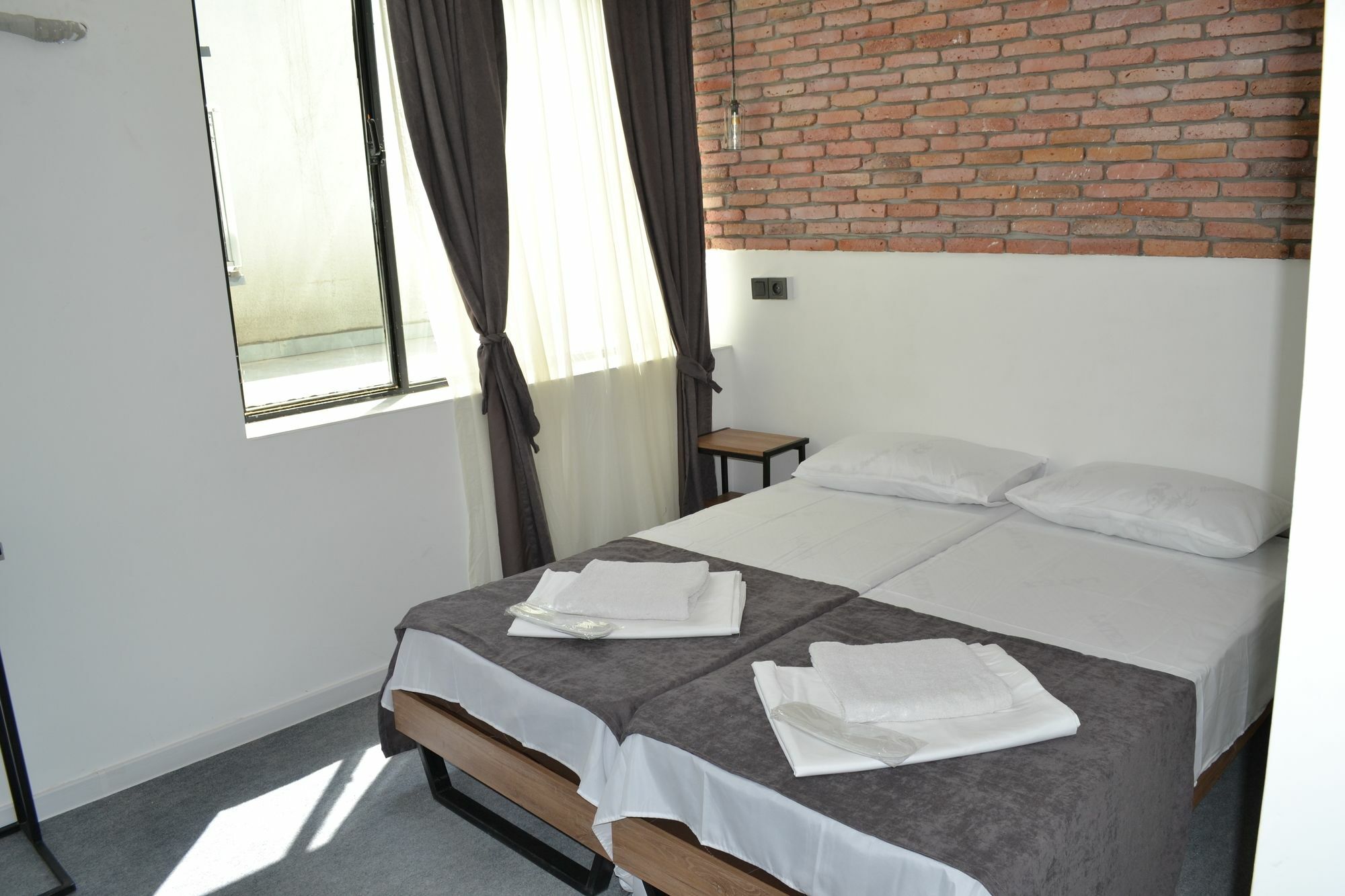 Hotel Baratashvili 12 Tbilisi ภายนอก รูปภาพ